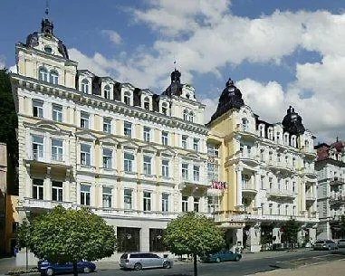 Excelsior Hotel 4*