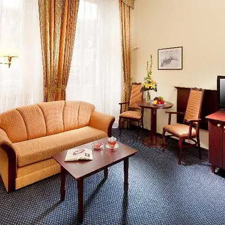 Excelsior Отель