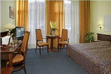 Hotel Excelsior